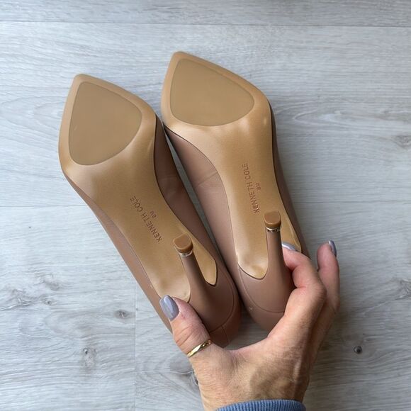 Kenneth Cole RILEY 85 LEATHER HEEL WITH REBOUND size 8 latte NWT in box - Picture 12 of 14